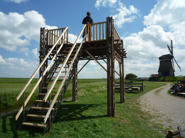 Toren in aanbouw